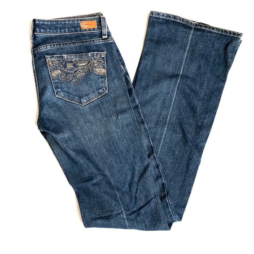 PAIGE Laurel CanyonJeans w/Tan Embroidered Pockets